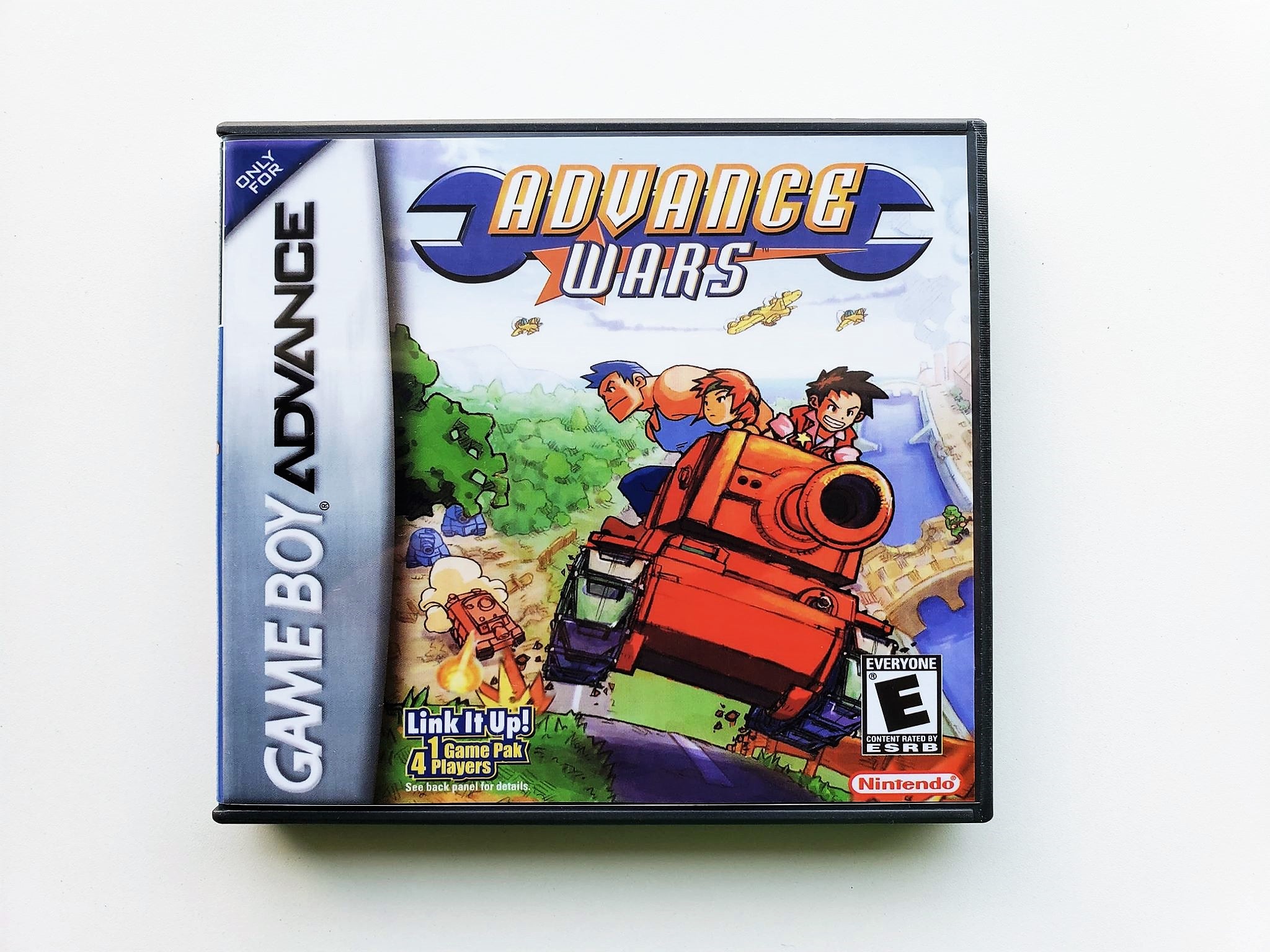 Offers Advance Wars for Nintendo Gameboy Advance