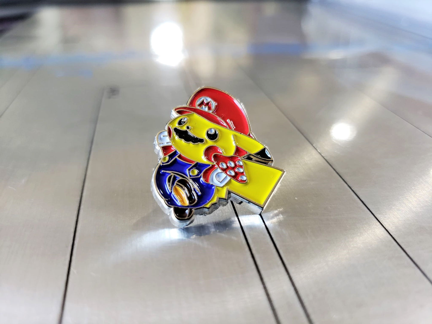 Mario  x Pikachu (Pokemon & Super Mario) Metal Collector Pin Set
